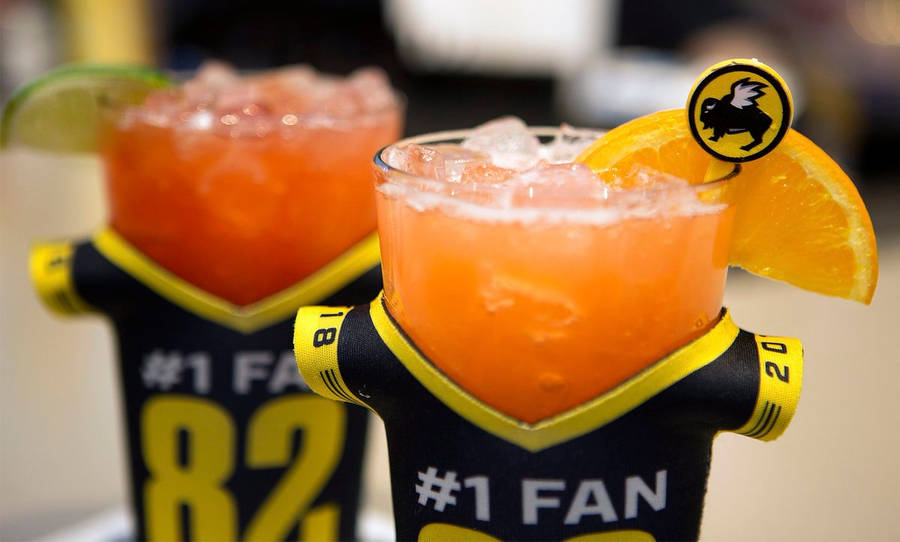 Buffalo Wild Wings Beverage Wallpaper