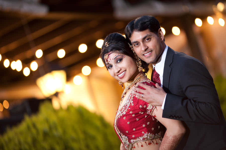 Captivating Indian Wedding Couple Wallpaper