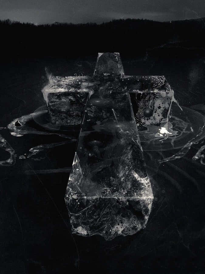 Capture Professional Looking Photos With Cross Iphone Wallpaper