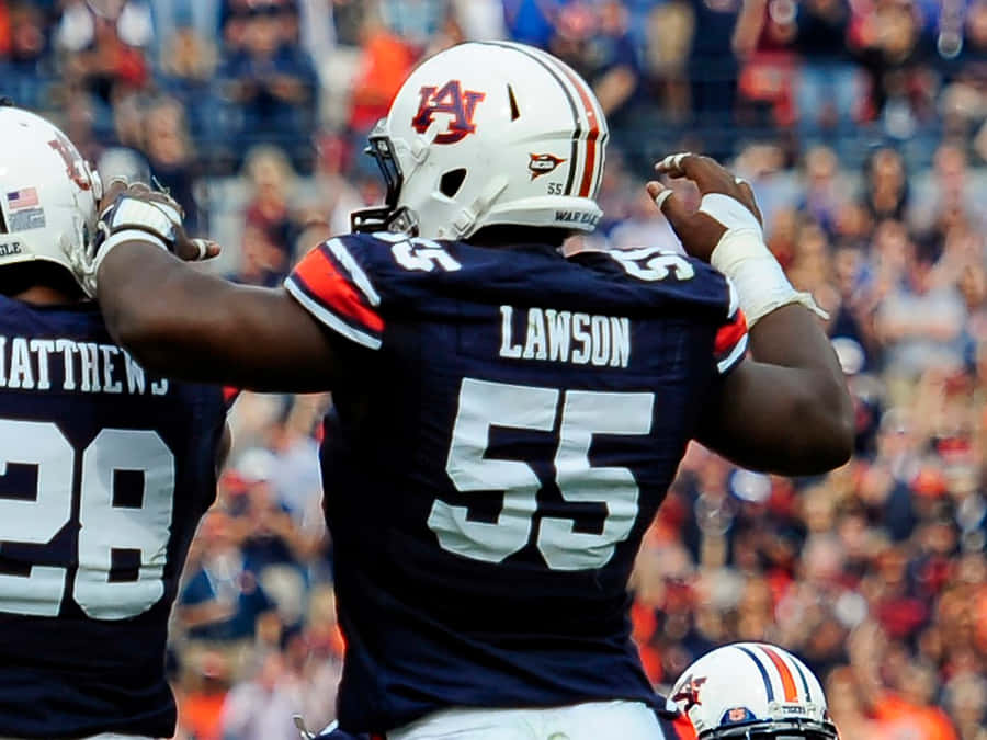 Carl Lawson Back View Wallpaper