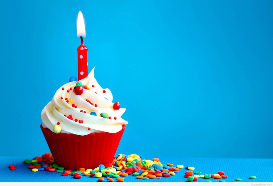 Celebrate With A Special Cupcake On Your Birthday! Wallpaper