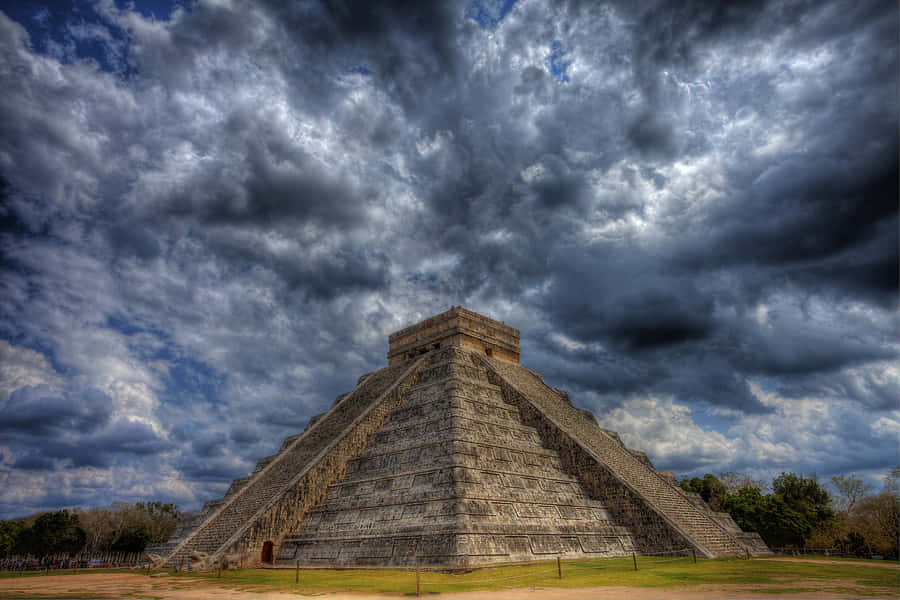 Chichen Itza Mexico Dark Clouds Wallpaper