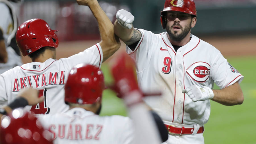Cincinnati Reds Players White Uniform Wallpaper
