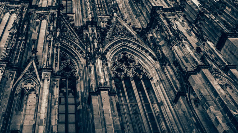 Cologne Cathedral Exterior Wallpaper