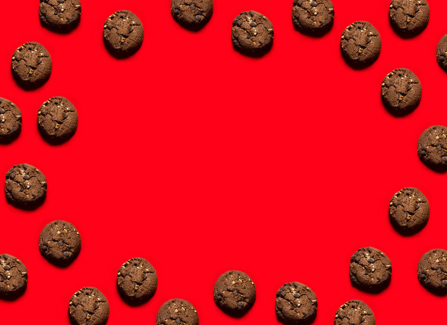 Cookie In Red Backdrop Wallpaper