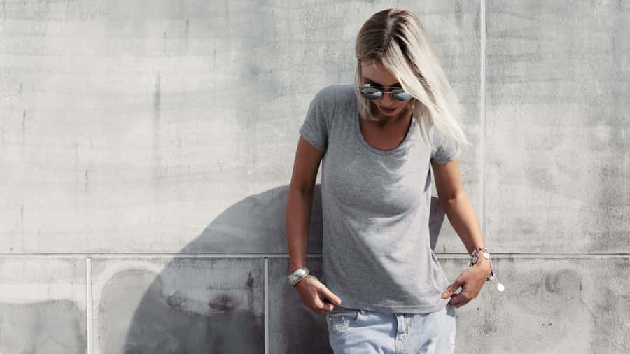 Cool Gray Background Wallpaper