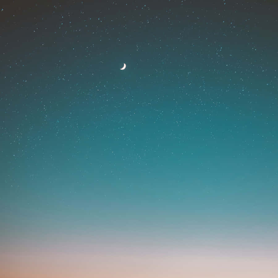 Cool Ipad Pro Minimalist Crescent Moon Wallpaper