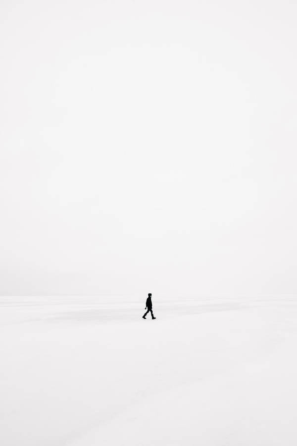 Cool Iphone White Walk Wallpaper