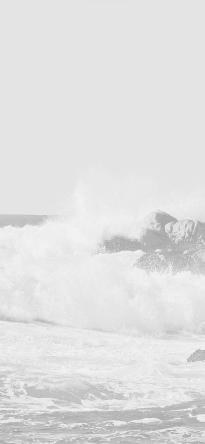 Cool White Waves On Rocks Wallpaper