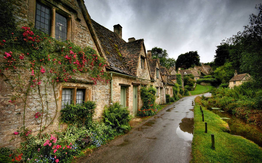 Cotswolds In Ireland Wallpaper