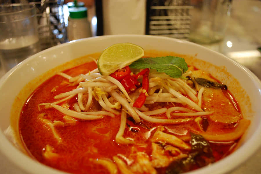 Curry Laksa With Red Soup Wallpaper