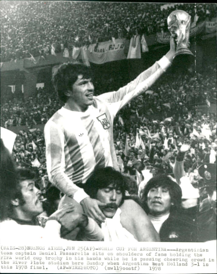 Daniel Passarella World Cup News Article Wallpaper