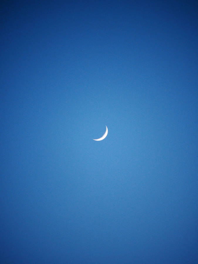 Dark Blue Sky And Crescent Moon Wallpaper
