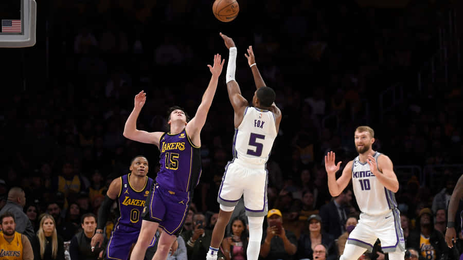 De'aaron Fox Jump Shot Wallpaper