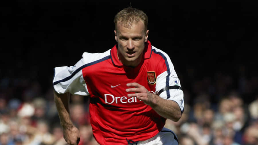 Dennis Bergkamp Arsenal Vs. Blackburn Rovers Wallpaper