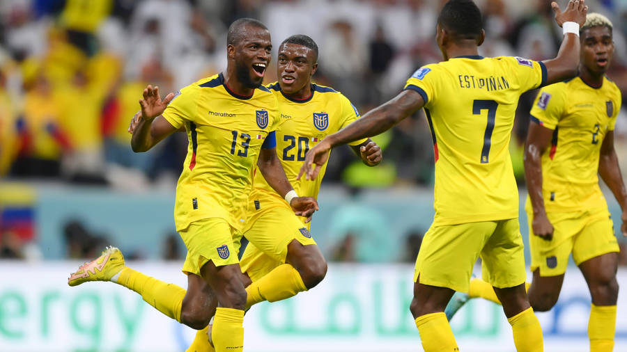 Ecuador National Football Team In Action During Qualifying Match Wallpaper