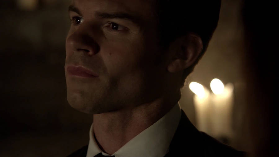Elijah Mikaelson Candle Wallpaper