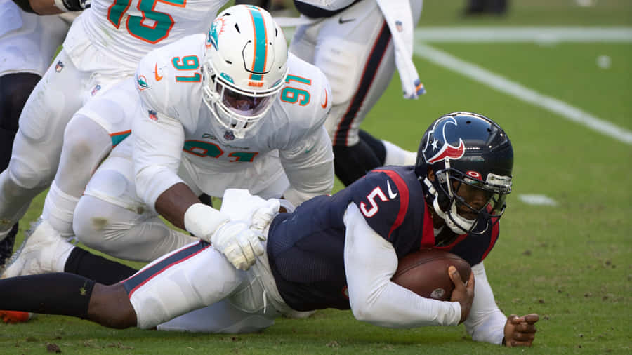 Emmanuel Ogbah Football Defensive American Wallpaper