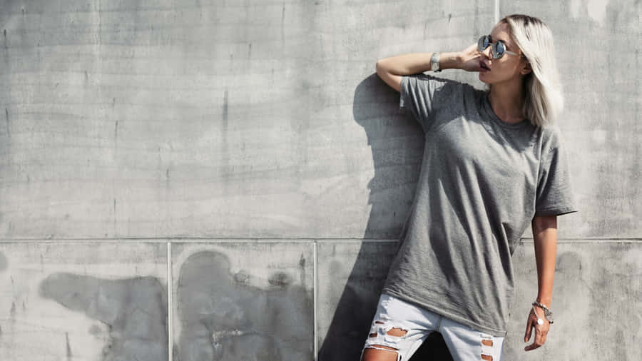 Explore The Explorations Of Cool Gray Wallpaper