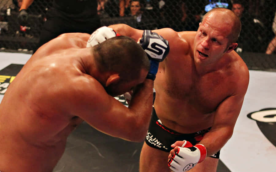Fedor Emelianenko Versus Dan Henderson Wallpaper