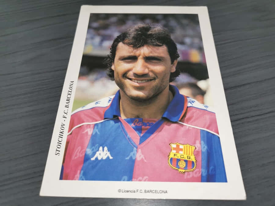 Footballer Hristo Stoichkov Photocard Wallpaper