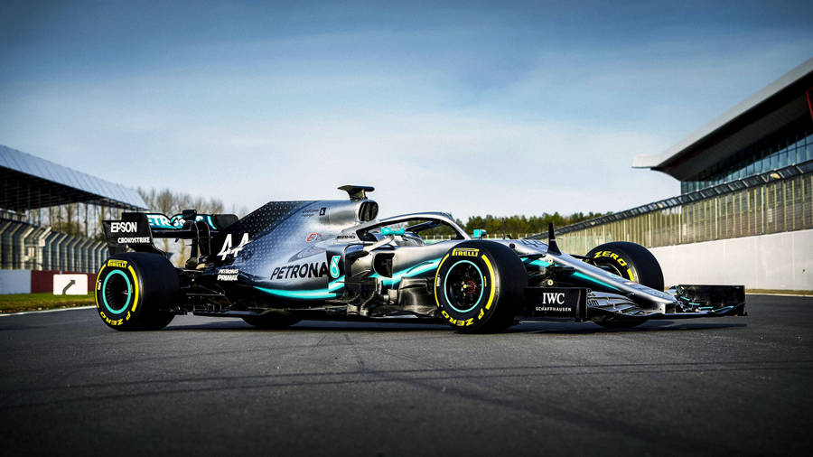 Formula 1 2019 Mercedes Amg Petronas F1 Team Wallpaper