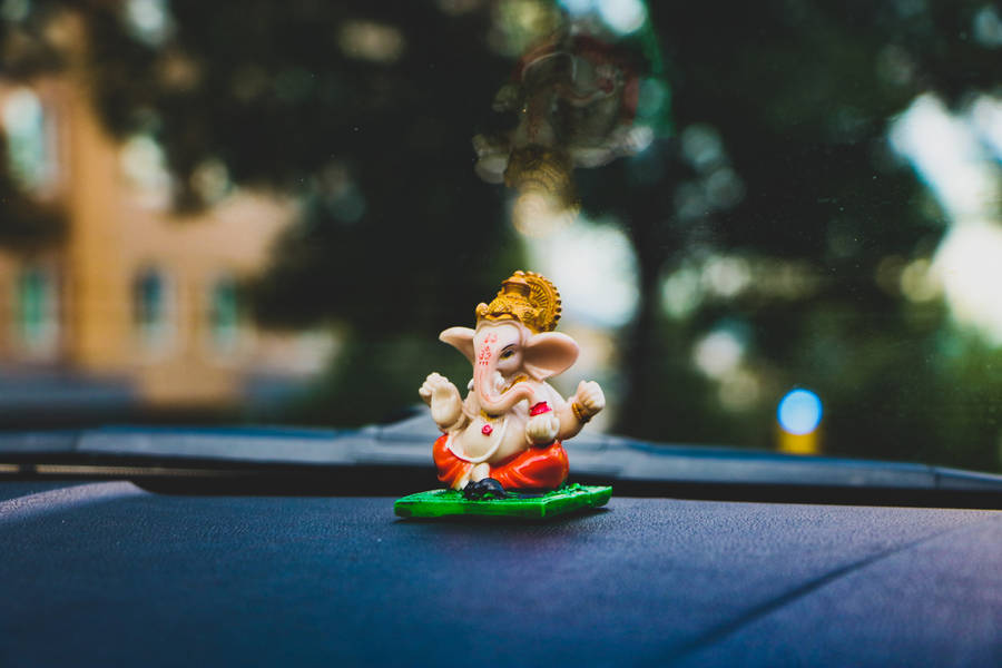 Ganesha On The Dashboard Wallpaper