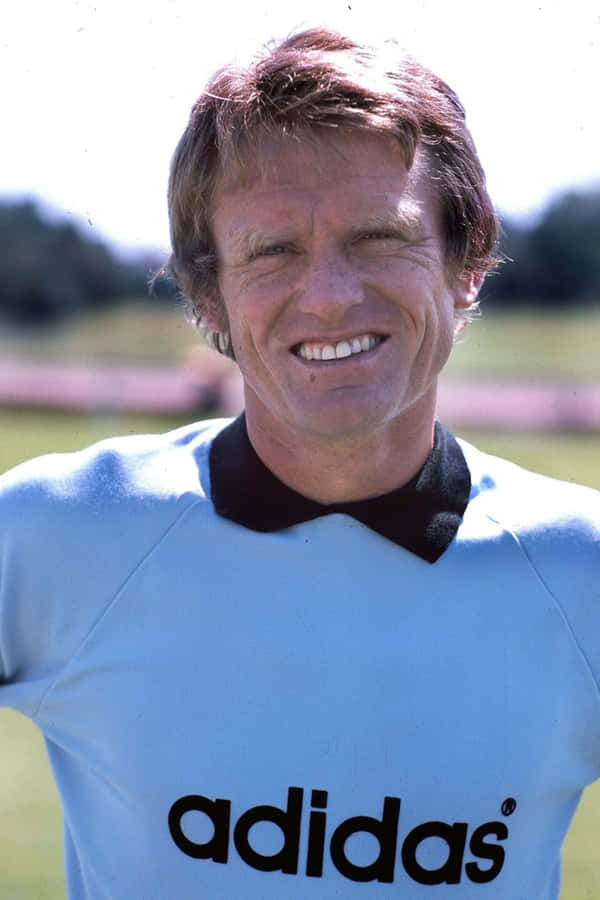 German Former Professional Football Goalkeeper Sepp Maier Smile Wallpaper
