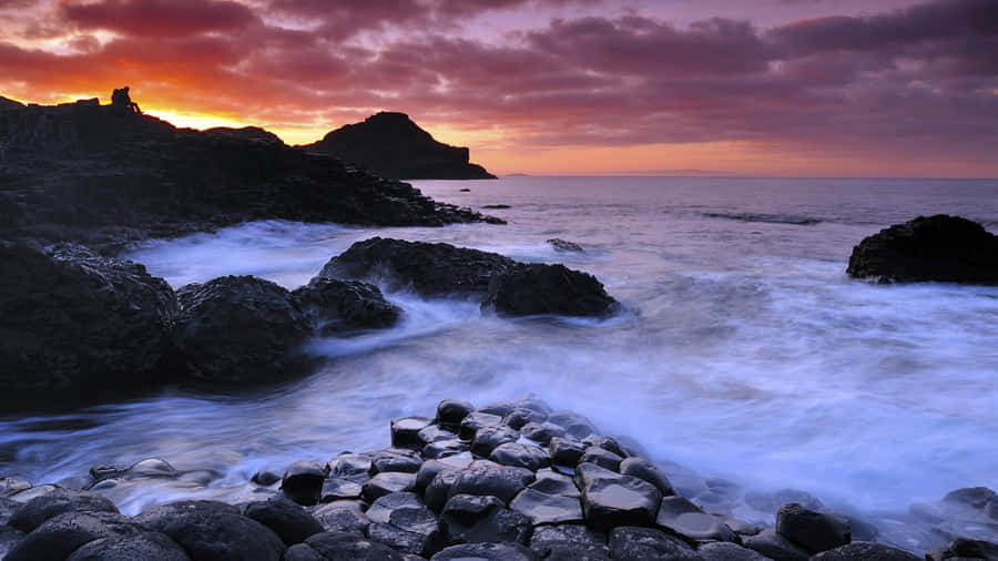 Giant's Causeway Cloudy Sky Wallpaper