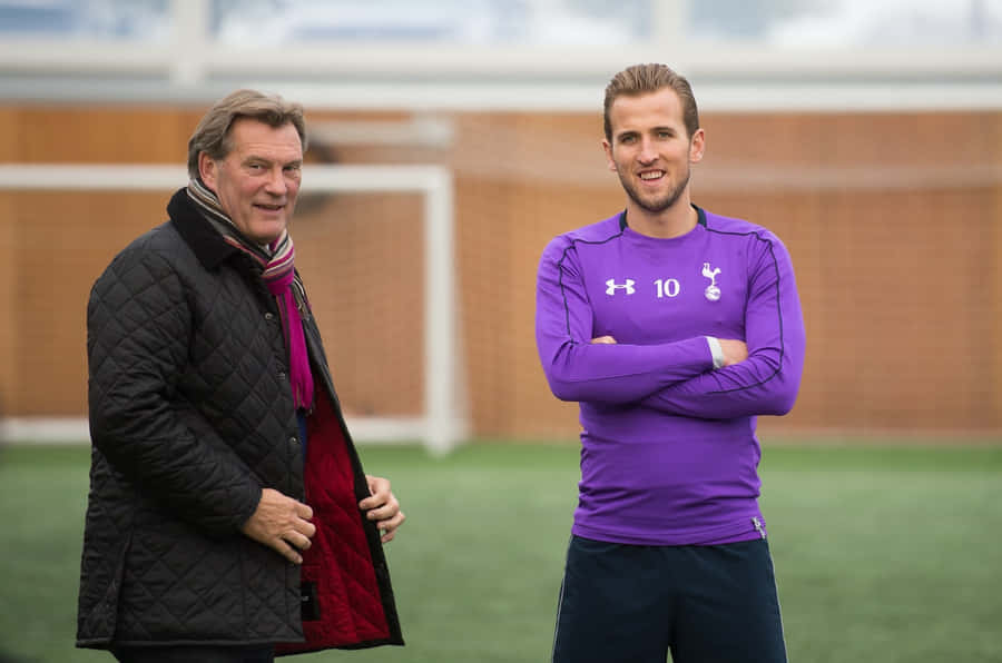 Glenn Hoddle: A Legendary English Football Manager Wallpaper