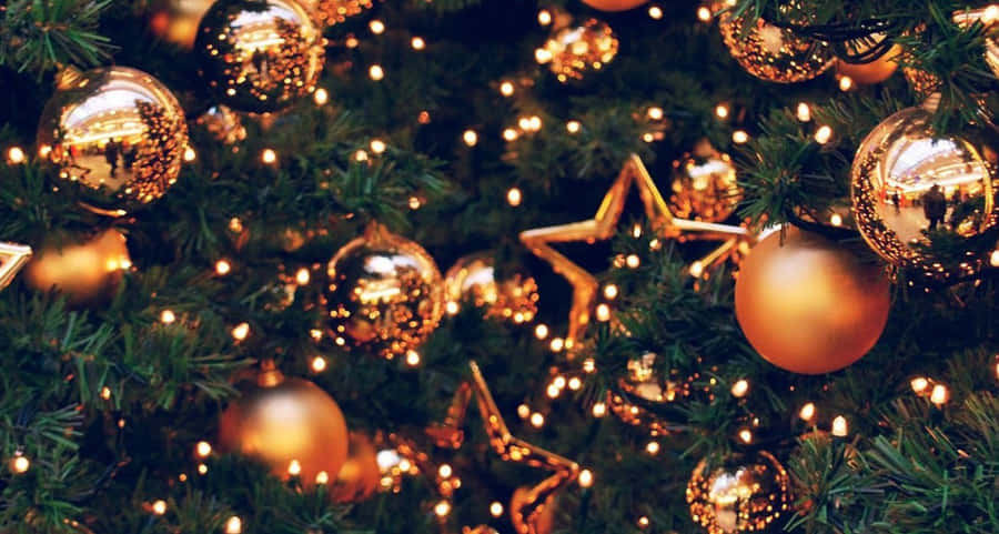 Golden Decor For Christmas Aesthetic Computer Wallpaper