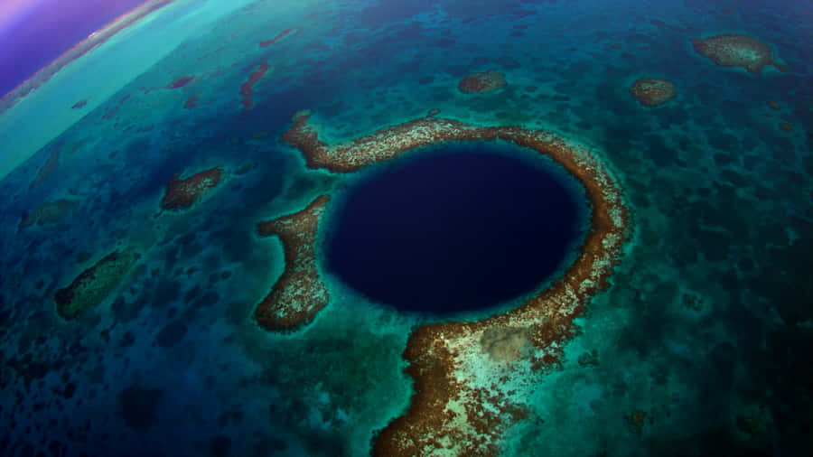 Great Blue Hole Dark Spot Wallpaper