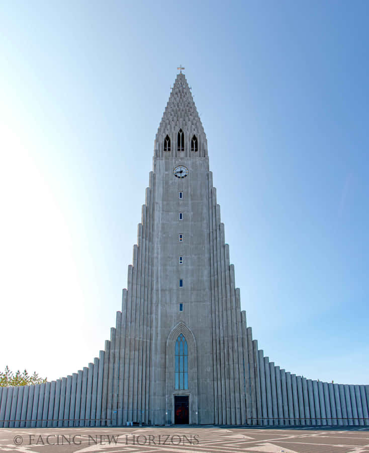 Hallgrimskirkja Church Portrait Wallpaper