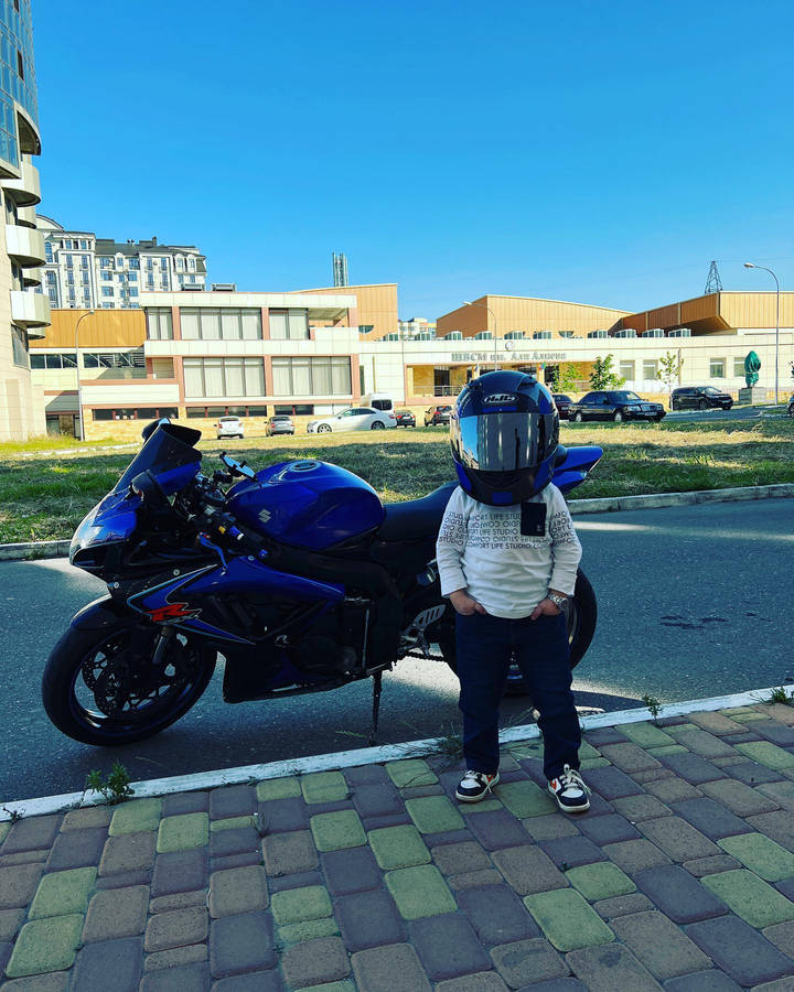 Hasbulla Helmet Motorcycle Wallpaper