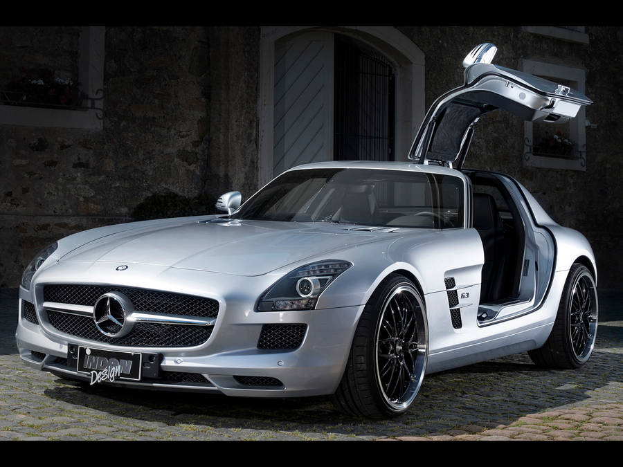 Hd Mercedes In Silver Paint Wallpaper