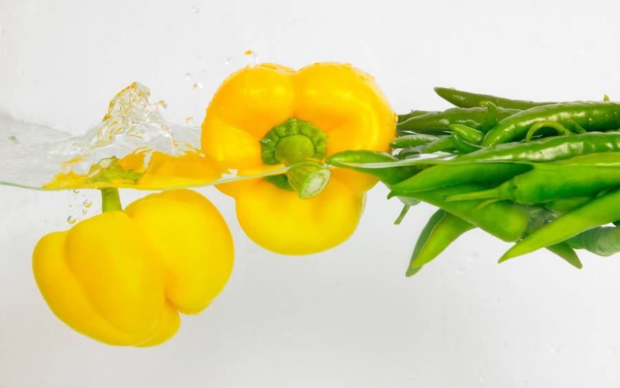 Hints Of Freshness - Vegetables Submerged In Water Wallpaper