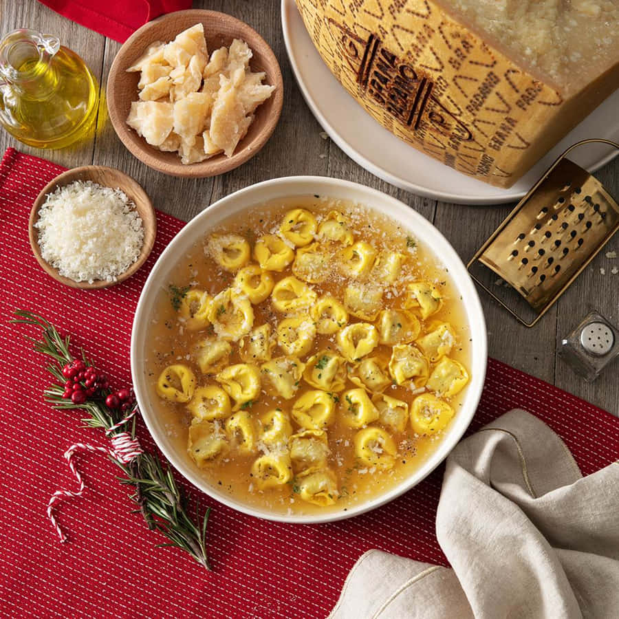 Huge Bowl Of Tortellini In Brodo Wallpaper