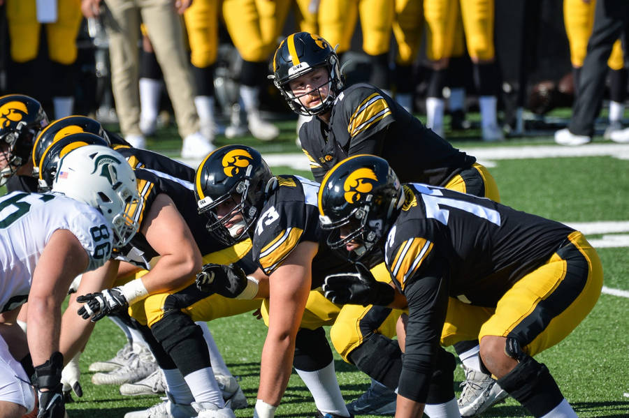Iowa Hawkeyes Game Start Wallpaper