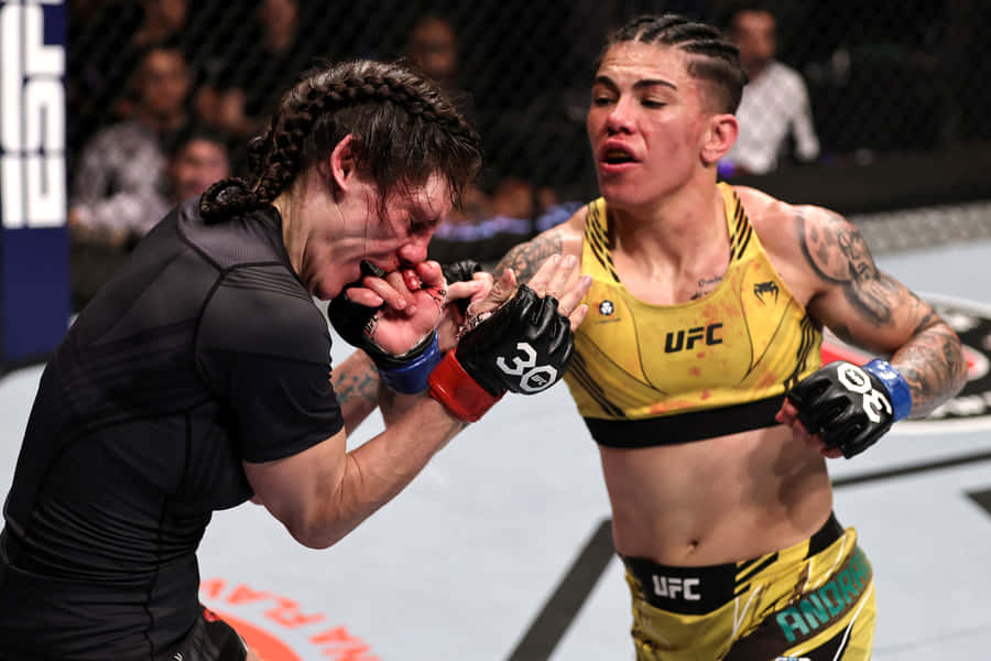 Jéssica Andrade Hitting Lauren Murphy Wallpaper