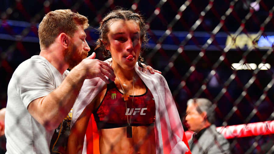 Joanna Jedrzejczyk Mma Fighter - Confidence In Action Wallpaper