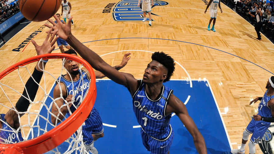 Jonathan Isaac Reaching Ball Wallpaper