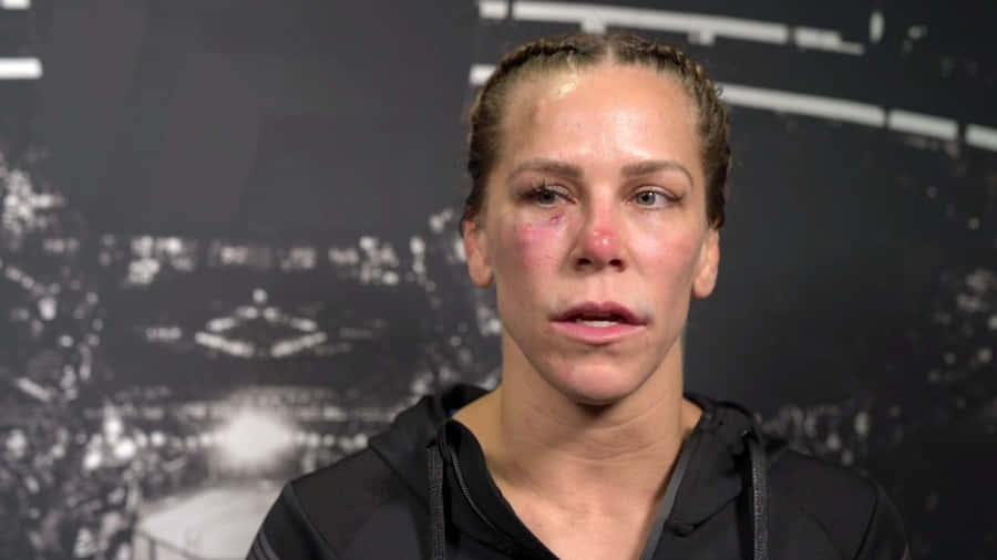 Katlyn Chookagian Beaten-up Wallpaper