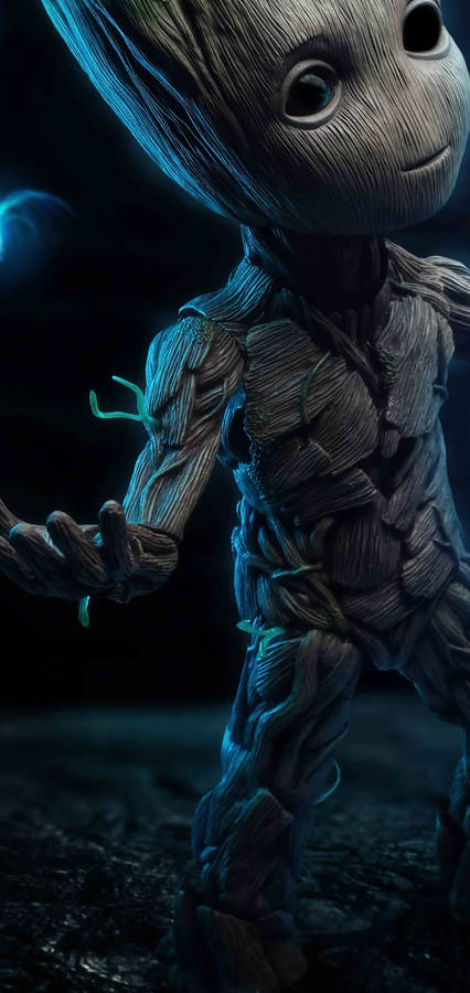 Keep Groot Close With The Samsung S10! Wallpaper