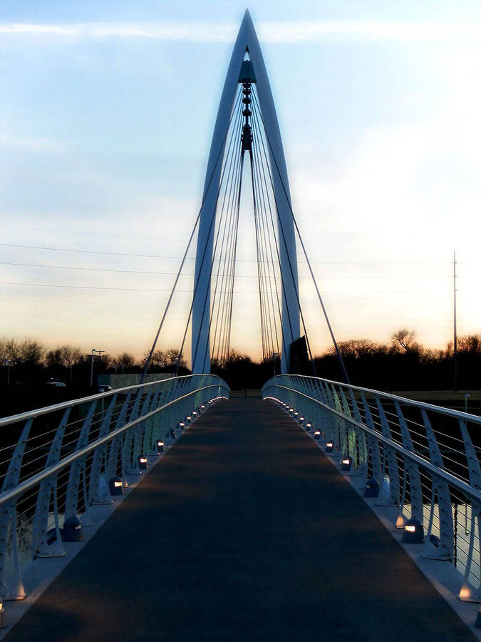 Keeper Of The Plains In Wichita Wallpaper