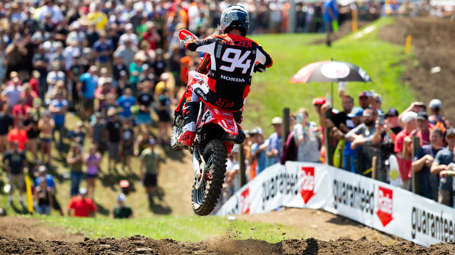 Ken Roczen Finishing Line Wallpaper