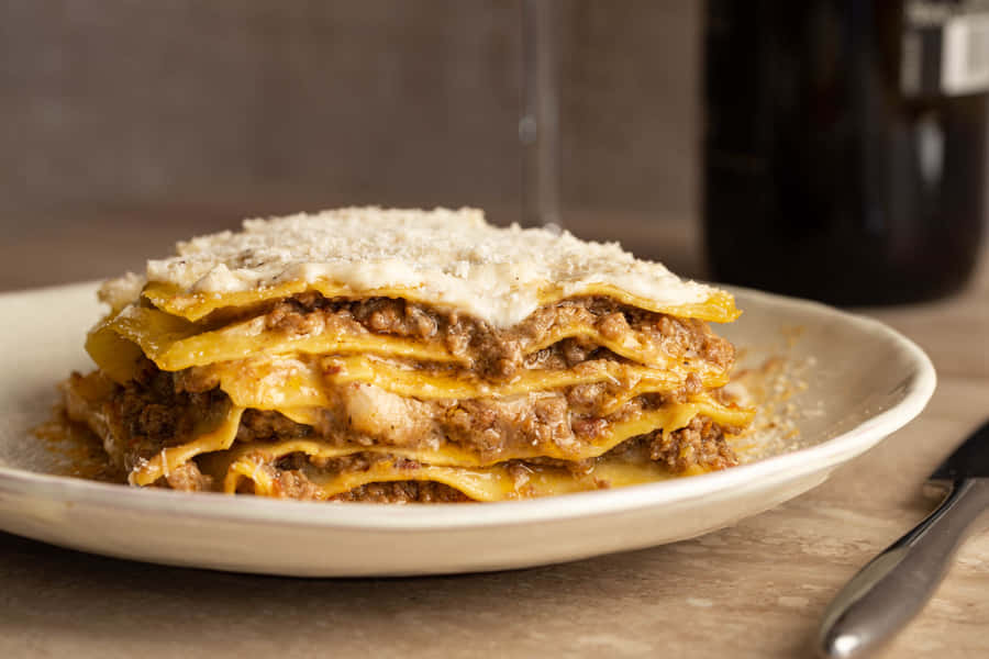 Lasagna Alla Bolognese With Parmesan Cheese Wallpaper