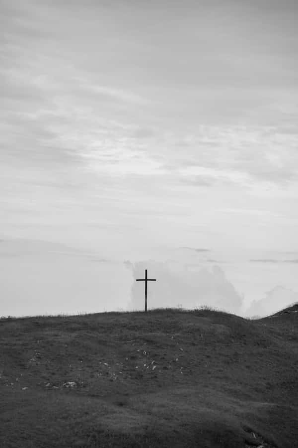 Let The Beauty Of A Cross Express The Righteousness Of Faith Wallpaper