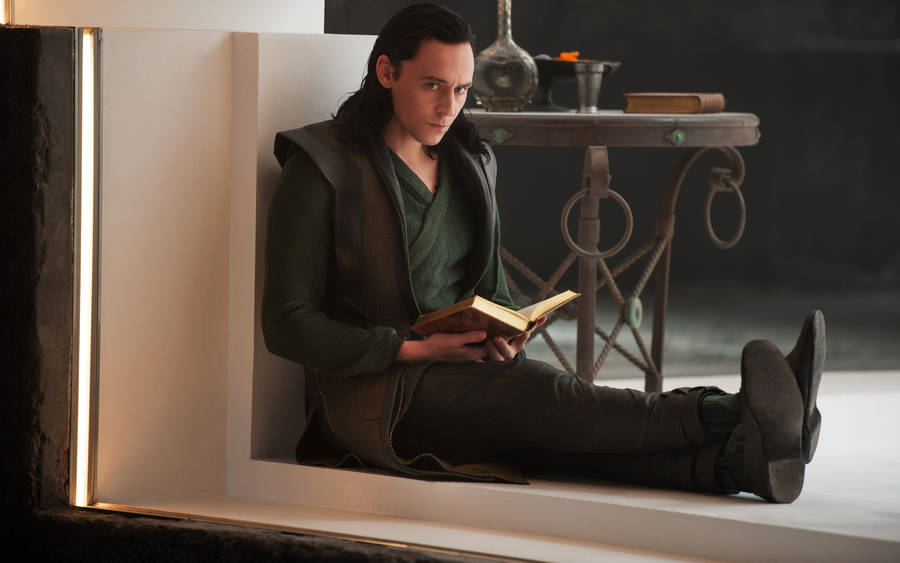 Loki Reading Book Wallpaper