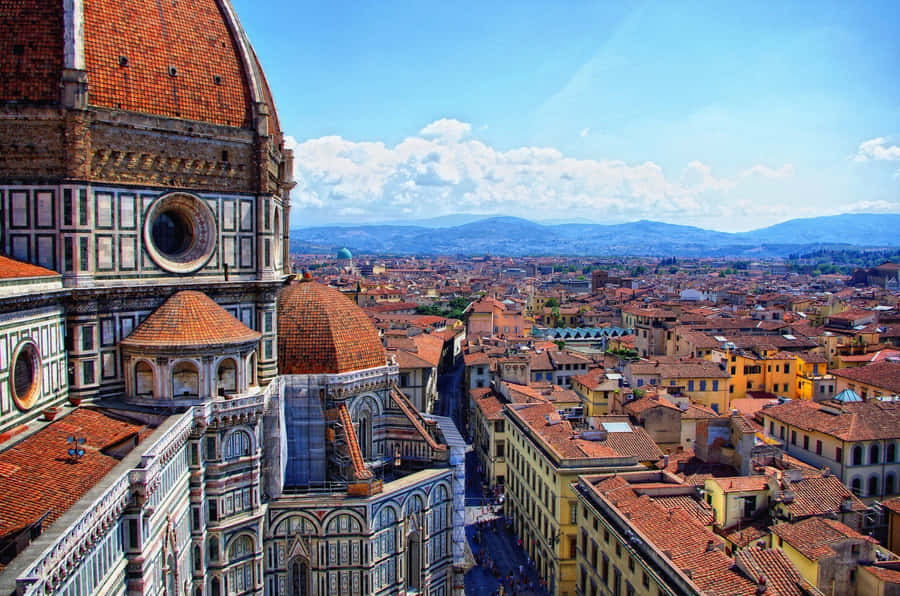 Majestic Florence Cathedral In Italy Wallpaper