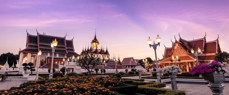 Majestic Royal Pavilion In Thailand Wallpaper
